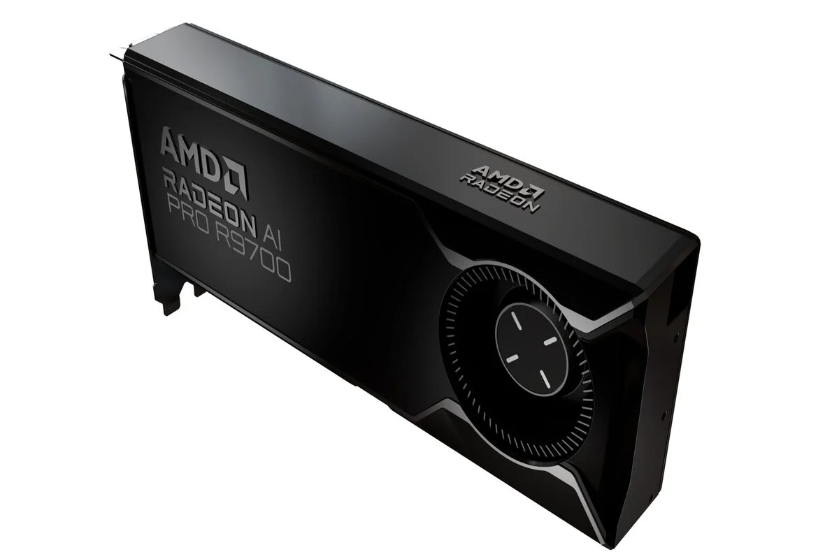 گرافیک AI Pro R9700